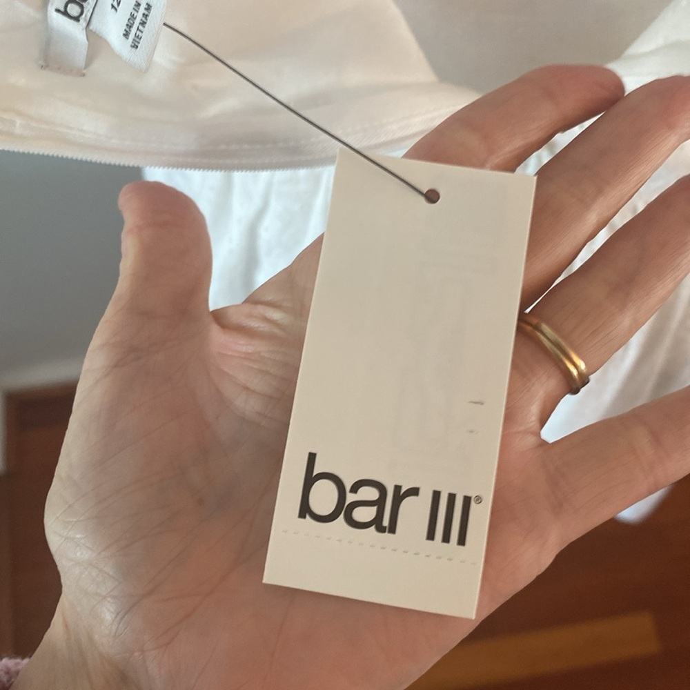Barr lll NWT bright white eyelet dress - Picture 8 of 12
